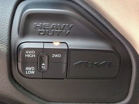 Used 2024 RAM 2500 Laramie AWD/4WD image 19