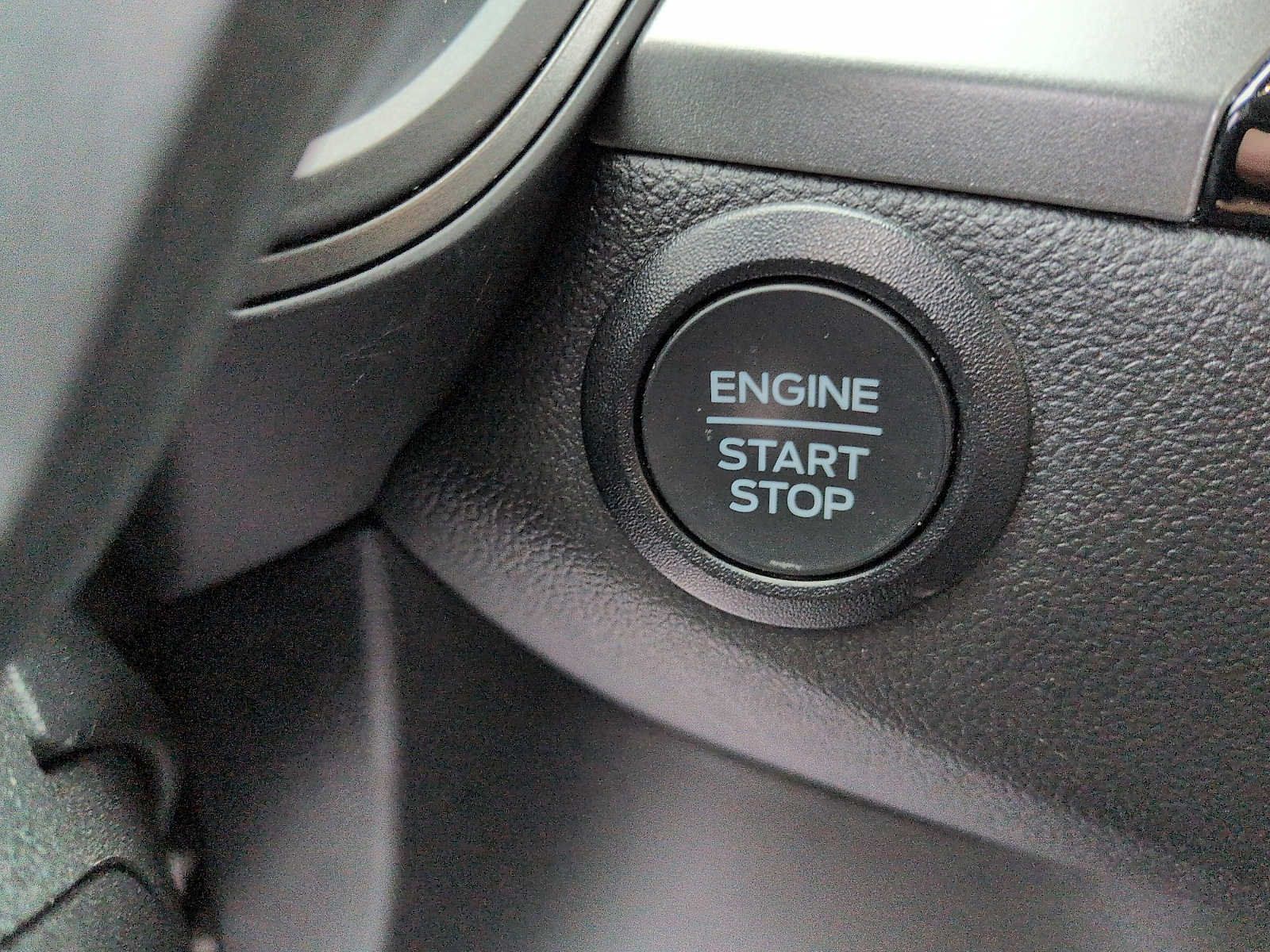 Certified 2025 Ford Escape Active AWD/4WD image 17