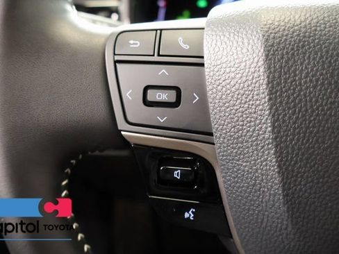 Used 2026 Toyota Camry SE w/ Convenience Package AWD/4WD image 17