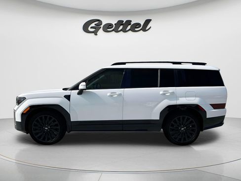 Used 2025 Hyundai Santa Fe Calligraphy image 3