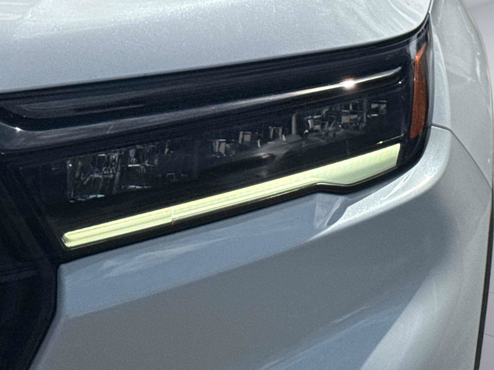 Certified 2025 Honda Pilot Sport image 10
