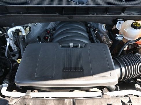 Used 2021 Chevrolet Tahoe RST image 17