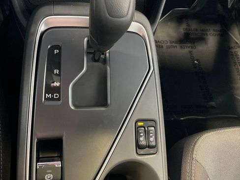 Used 2025 Subaru Crosstrek 2.0i Premium image 36
