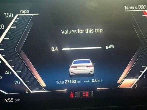 Certified 2023 BMW 330i xDrive Sedan w/ Convenience Package image 4