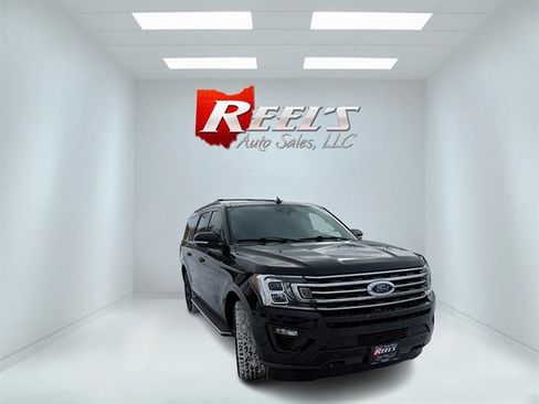 Used 2021 Ford Expedition Max XLT image 3