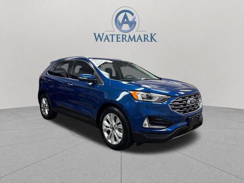 Used 2020 Ford Edge Titanium w/ Class II Trailer Tow Package AWD/4WD image 9