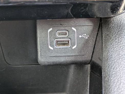 Certified 2022 Jeep Compass Latitude FWD image 21