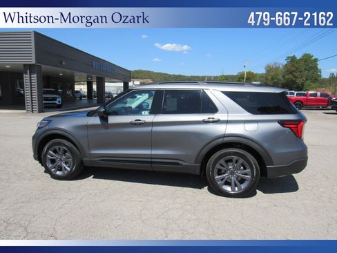 New 2026 Ford Explorer Active w/ Active Comfort Package AWD/4WD image 8