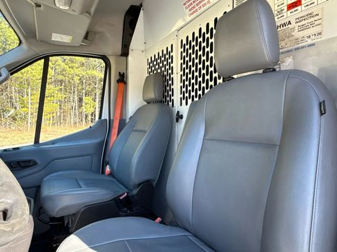 Used 2019 Ford Transit 150 148 Medium Roof image 14