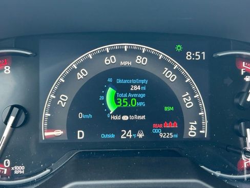 Used 2024 Toyota RAV4 XLE image 31