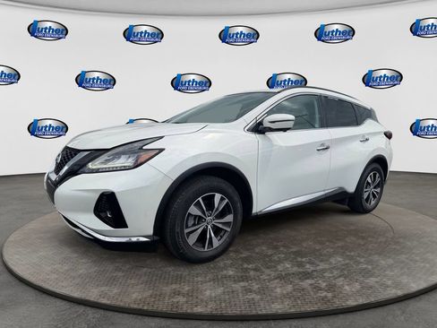 Used 2020 Nissan Murano SV w/ Premium Package AWD/4WD image 1
