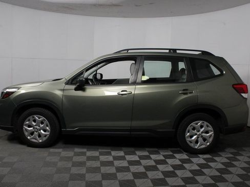Used 2021 Subaru Forester image 4