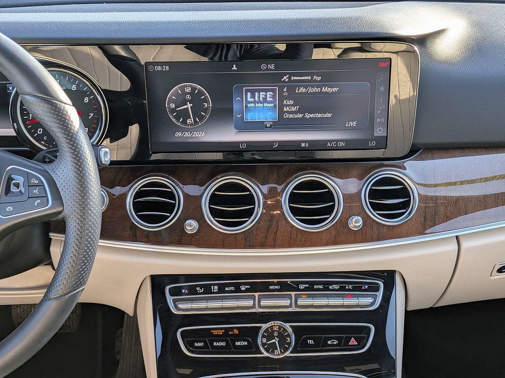 Used 2018 Mercedes-Benz E 300 image 17