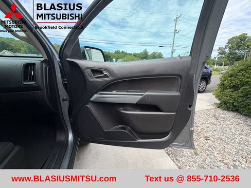 Used 2022 Chevrolet Colorado LT w/ Safety Package AWD/4WD image 54