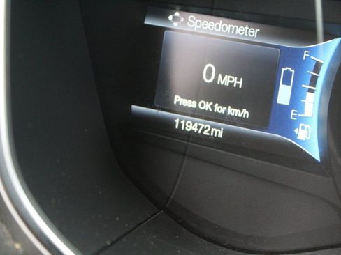 Used 2018 Ford Fusion S image 15