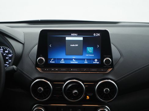 Used 2022 Nissan Sentra SV w/ Trunk Package image 14