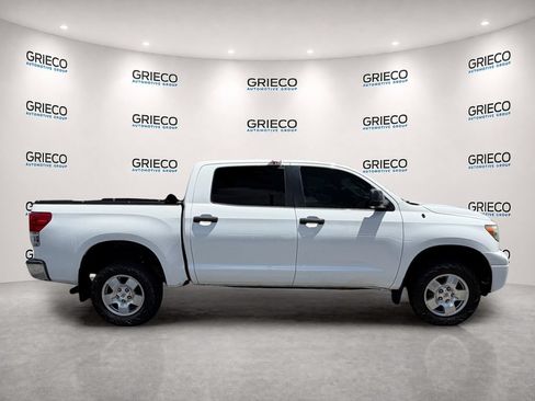 Used 2012 Toyota Tundra 4x4 CrewMax w/ TRD Off-Road Pkg image 8