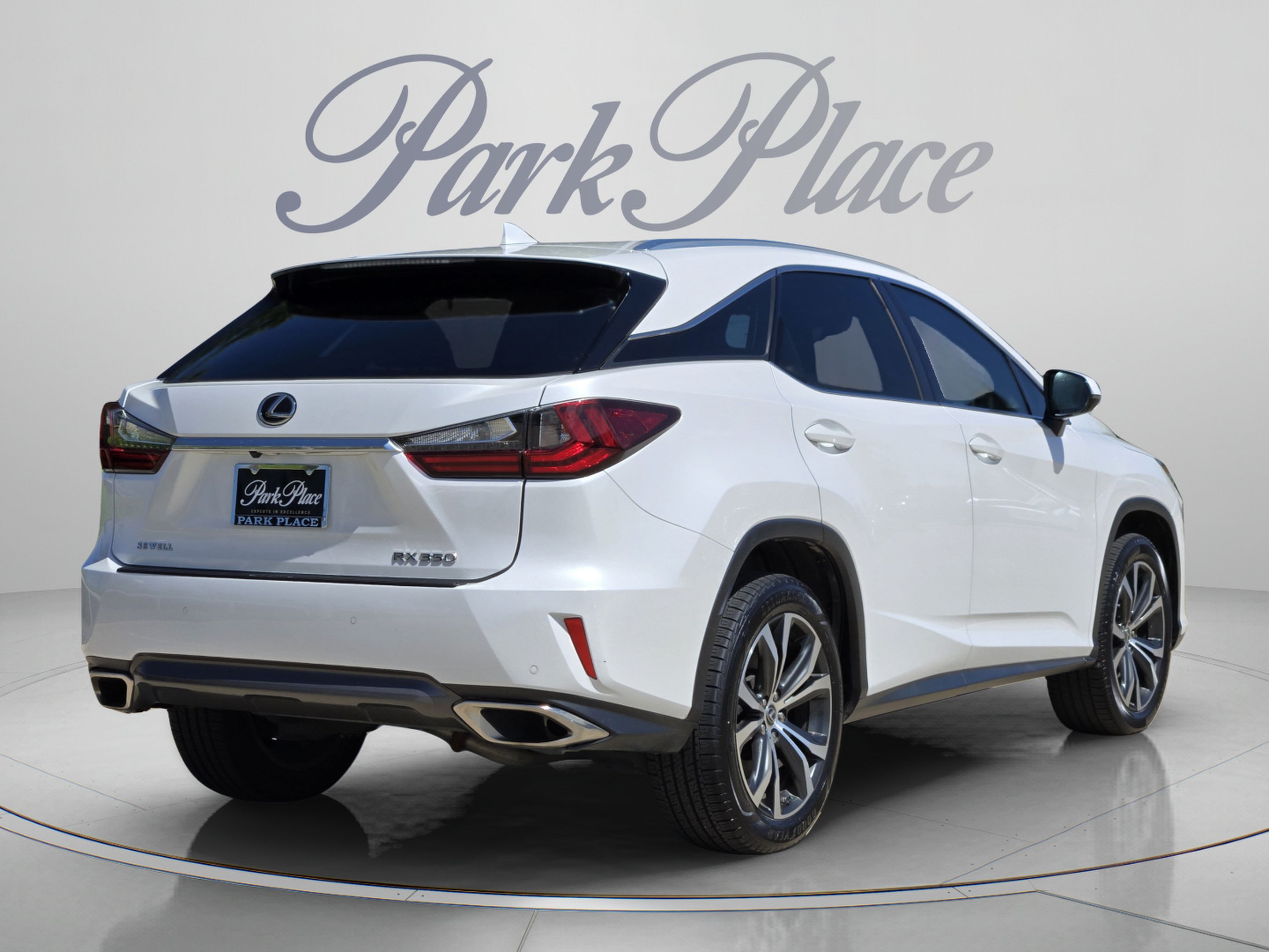 Used 2018 Lexus RX 350 FWD w/ Premium Package image 5