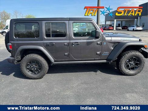 Certified 2025 Jeep Wrangler Unlimited Sport S 4xe AWD/4WD image 1