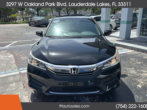 Used 2017 Honda Accord LX image 4