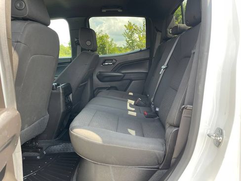 Used 2024 GMC Canyon Elevation w/ Convenience Package RWD image 17