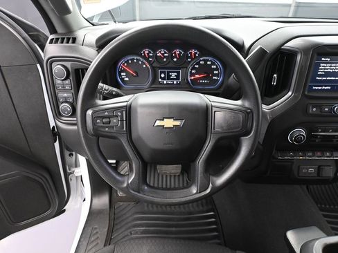 Used 2022 Chevrolet Silverado 1500 Custom image 28