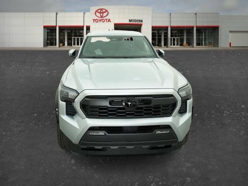 New 2026 Toyota Tacoma TRD Off-Road AWD/4WD image 8