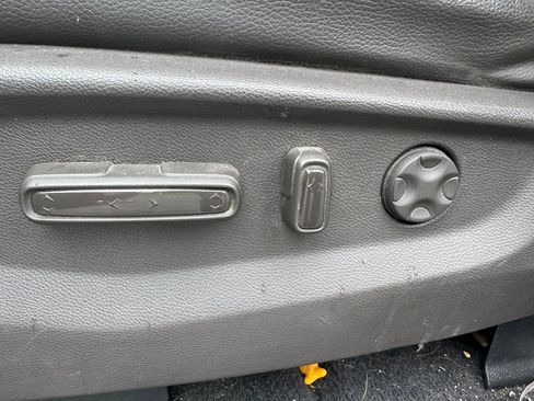 Used 2019 Honda Odyssey Elite image 17