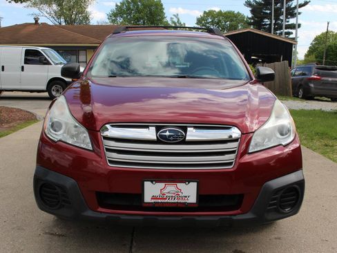 Used 2014 Subaru Outback 2.5i AWD/4WD image 3