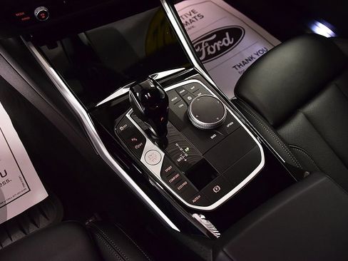 Used 2022 BMW 330i xDrive Sedan w/ Premium Essential Package AWD/4WD image 21