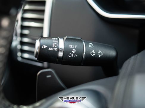 Used 2018 Land Rover Range Rover Long Wheelbase Supercharged image 31