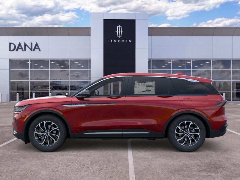 New 2026 Lincoln Nautilus Premier AWD/4WD image 3