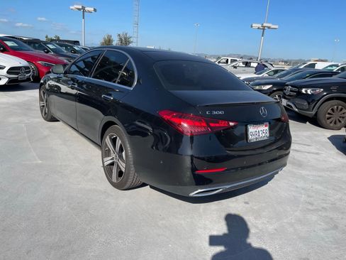 Used 2023 Mercedes-Benz C 300 Sedan image 4