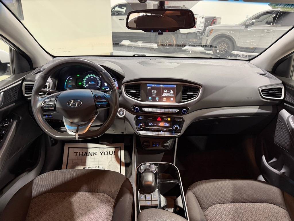 Used 2019 Hyundai Ioniq Electric FWD image 18