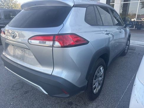 Certified 2023 Toyota Corolla Cross L image 9