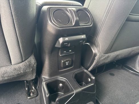 Used 2020 Jeep Gladiator Overland image 22