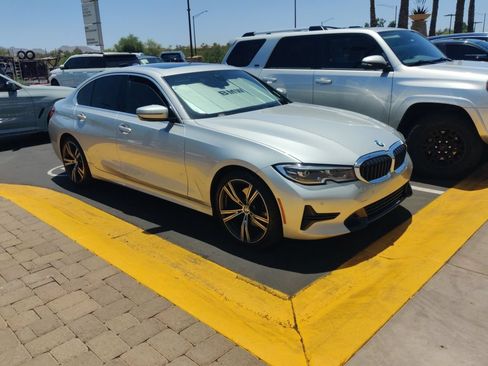 Used 2021 BMW 330i Sedan w/ Premium Package RWD image 3