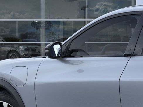 Used 2025 Ford Mustang Mach-E Select image 21