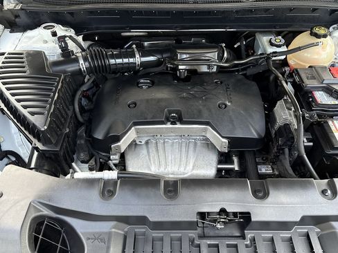 Used 2019 Chevrolet Blazer LT image 22