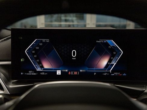 Used 2026 BMW 330i xDrive Sedan w/ Premium Package image 32