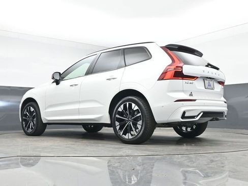 New 2026 Volvo XC60 B5 Plus w/ Protection Package Premier image 44