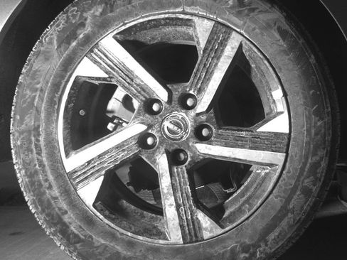 Used 2025 Nissan Sentra SV image 15