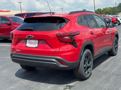 New 2026 Chevrolet Trax LT w/ Driver Confidence Package