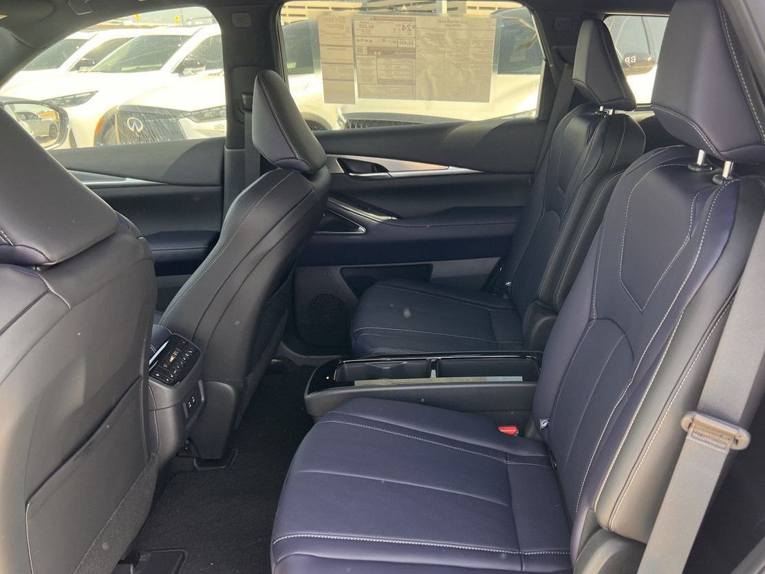 New 2027 INFINITI QX60 Sport w/ Dark Cargo Package AWD/4WD image 28