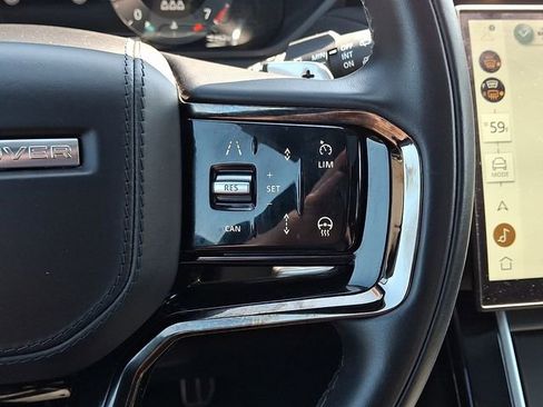 Used 2025 Land Rover Range Rover Velar Dynamic SE AWD/4WD image 22