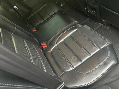 Used 2022 Honda CR-V EX-L image 2