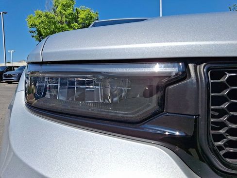 Used 2023 Jeep Grand Cherokee 30th Anniversary AWD/4WD image 9