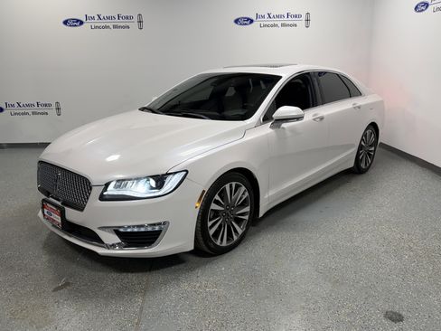 Used 2017 Lincoln MKZ Reserve w/ Climate Package image 3