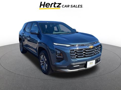 Used 2025 Chevrolet Equinox LT image 1