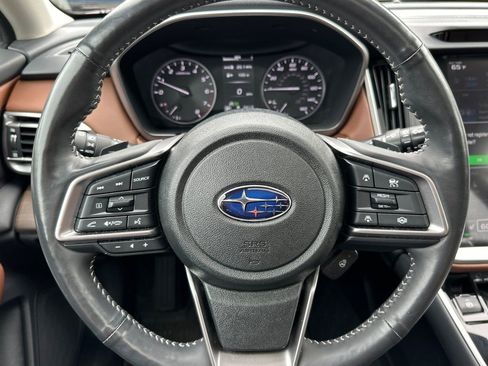 Used 2025 Subaru Outback Touring XT AWD/4WD image 28